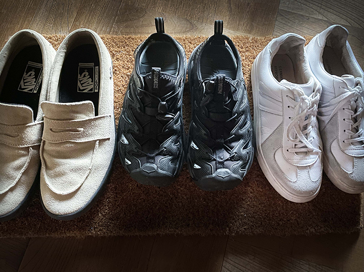 歩きやすい靴のイメージ